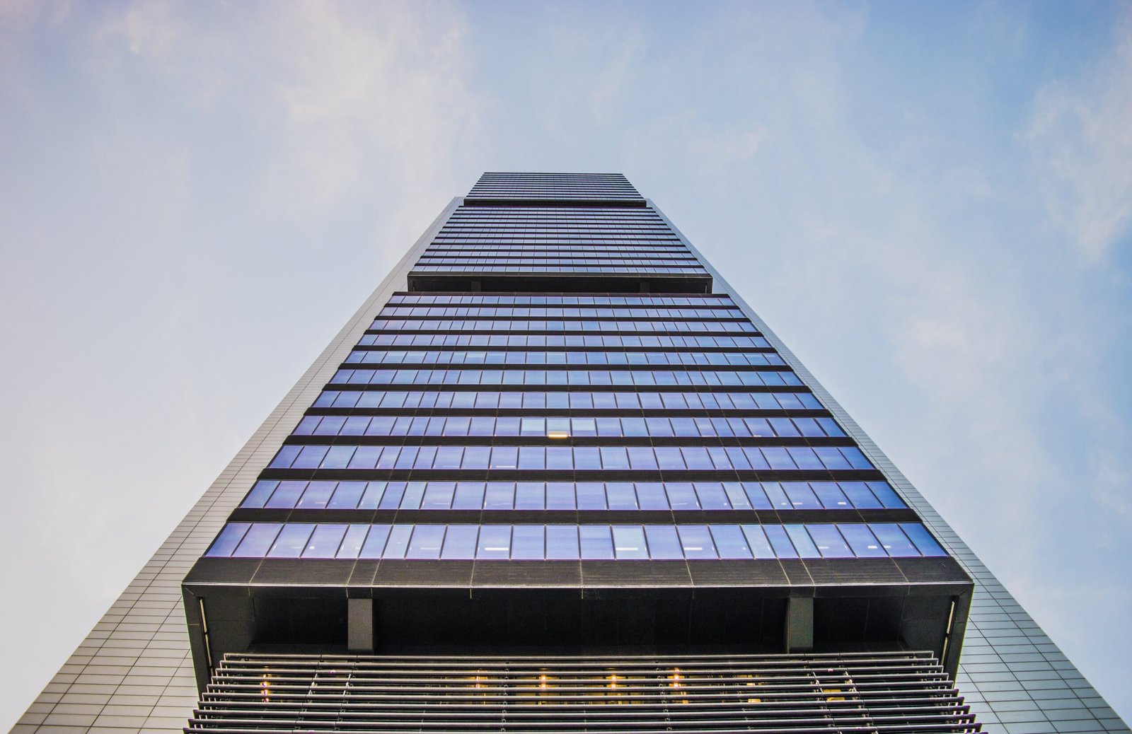 Size your Power Apps with Height and Width in SharePoint webparts